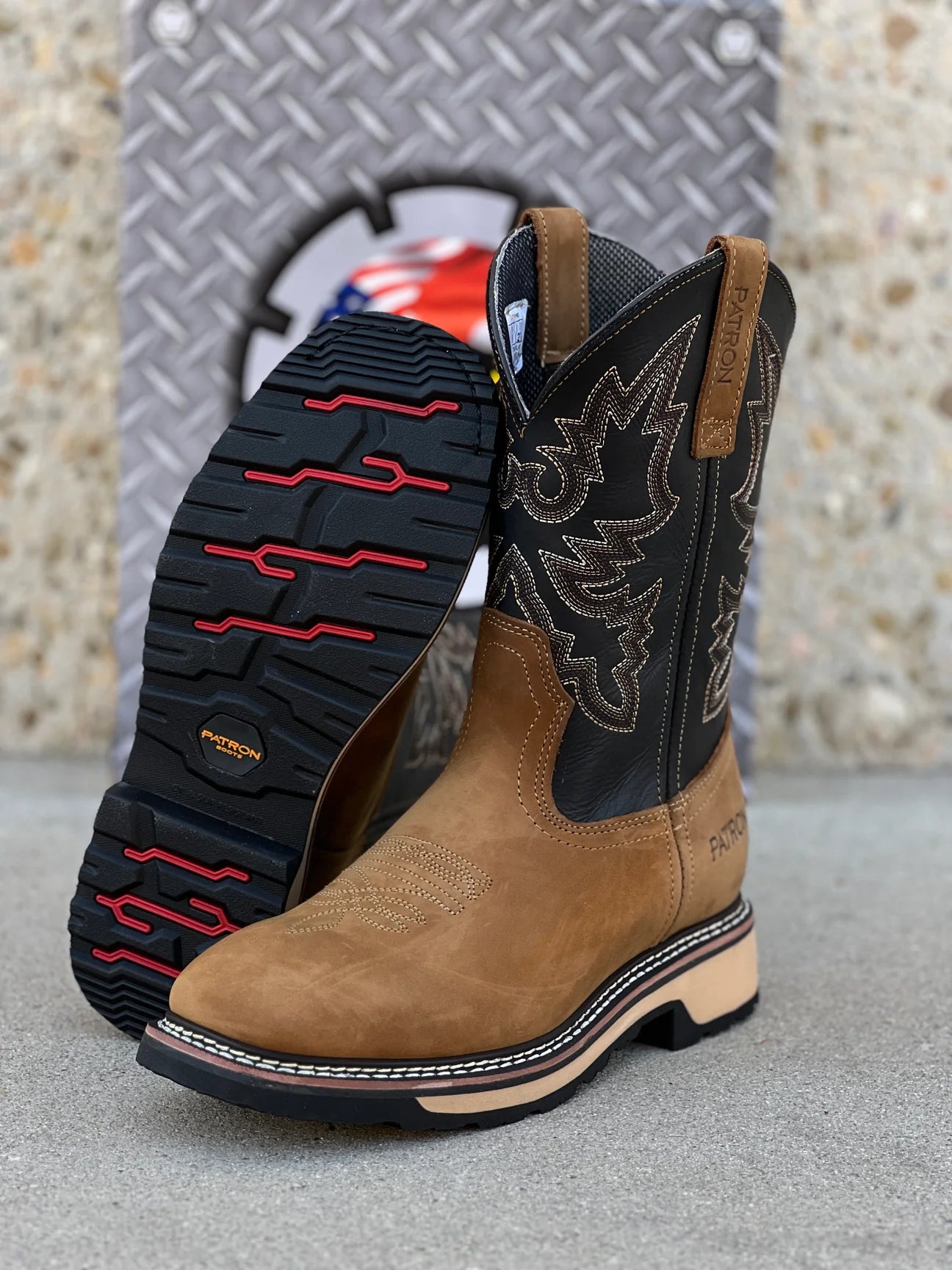 5700 square Toe Work Boot Crazy / Black